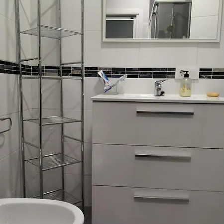 Apartmán Traviesas Proximo A La Playa Facil Aparcamiento. 8 Huespedes.