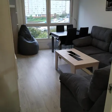 Traviesas Proximo A La Playa Facil Aparcamiento. 8 Huespedes. Apartmán *