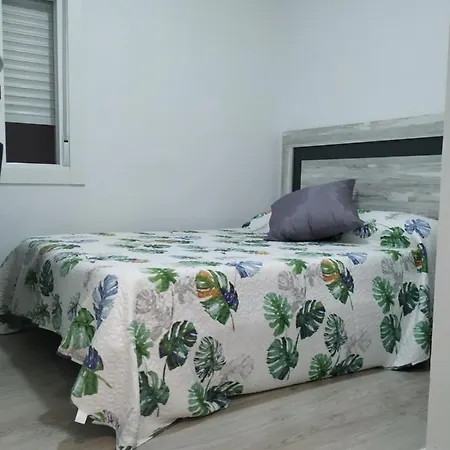 Apartmán Traviesas Proximo A La Playa Facil Aparcamiento. 8 Huespedes. Vigo